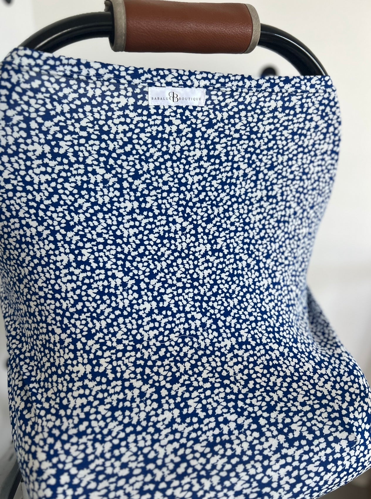 Car seat cover / feeding blanket - Organic shapes blue and white Babalu boutique