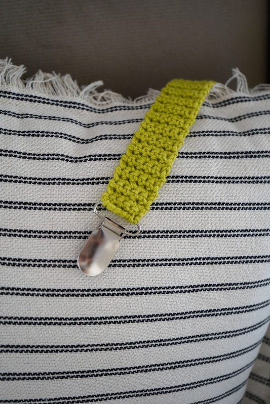 Crochet pacifier clip - lime simplicity Babalu boutique
