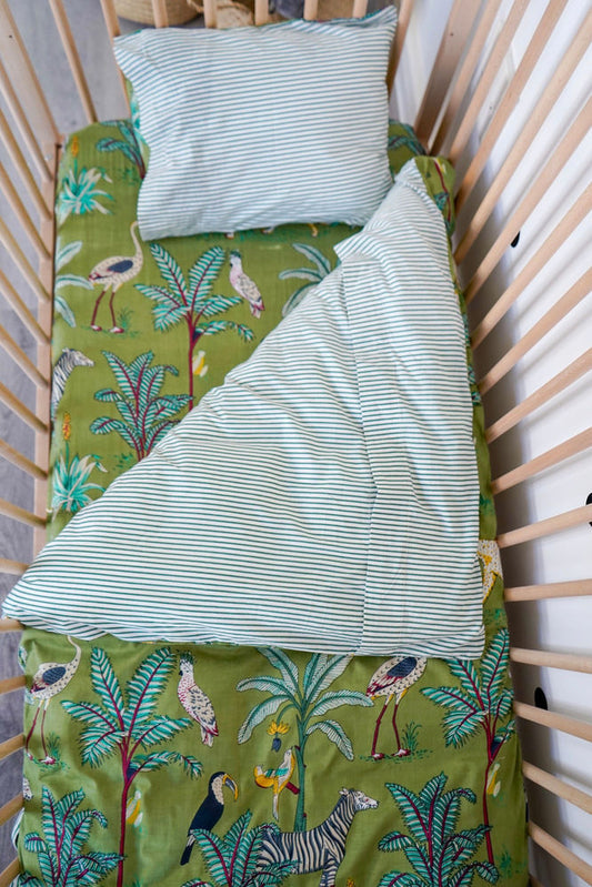 Duvet cover set- green jungle print and stripes Babalu boutique