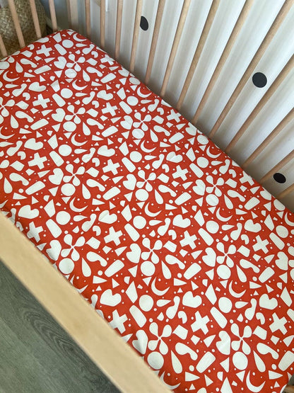 Fitted sheet  / Milestone photo backdrop - Burnt orange shapes Babalu boutique